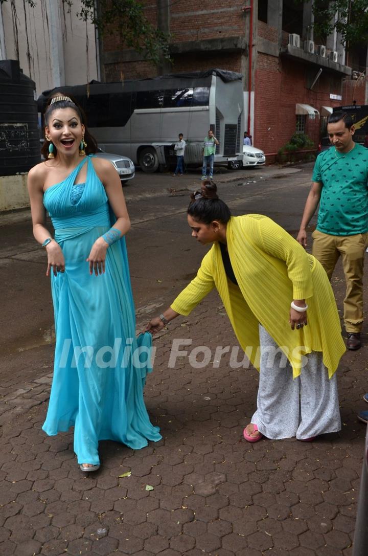 Urvashi Rautela snapped at Mehboob Studio