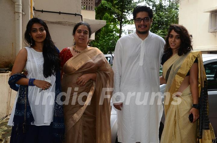 Fatima Sana Shaikh, Sanya Malhotra and Suhani Bhatnagar at Aamir Khan's EID 2016 Press Meet!