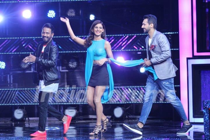 Punit J Pathak, Shakti Mohan and Dharmesh Yelande performing at Dance + Season 2