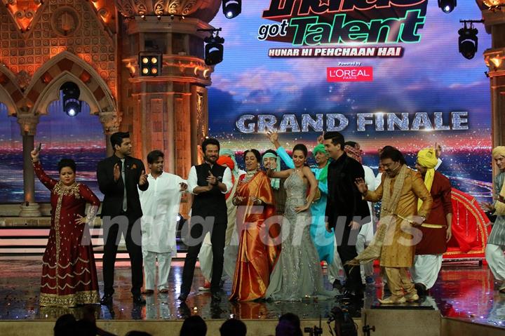 Anil Kapoor Promotes '24 Season 2' on India's Got Talent!