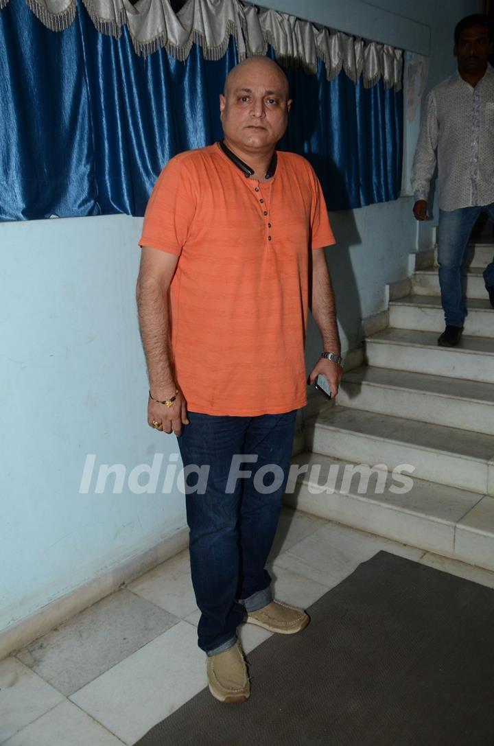 Manoj Joshi at Golden Camera Awards 2016