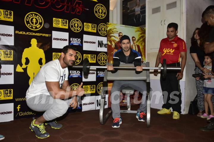 Workout Session with Varun Dhawan and John Abraham!