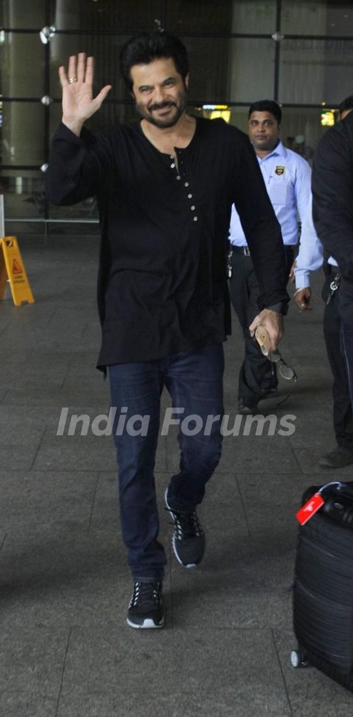 Anil Kapoor Snapped at Airport