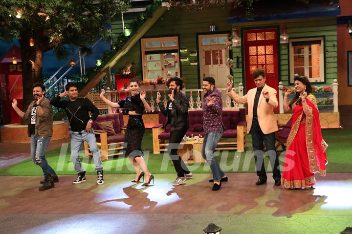 Vivek, Urvashi, Aftab, Indra and Riteish Promotes 'Great Grand Masti' on 'The Kapil Sharma Show'