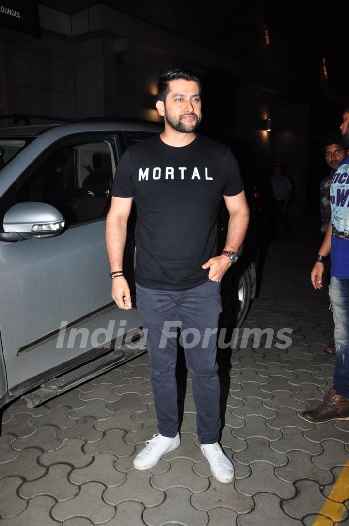 Aftab Shivdasani at Premiere of Great Grand Masti