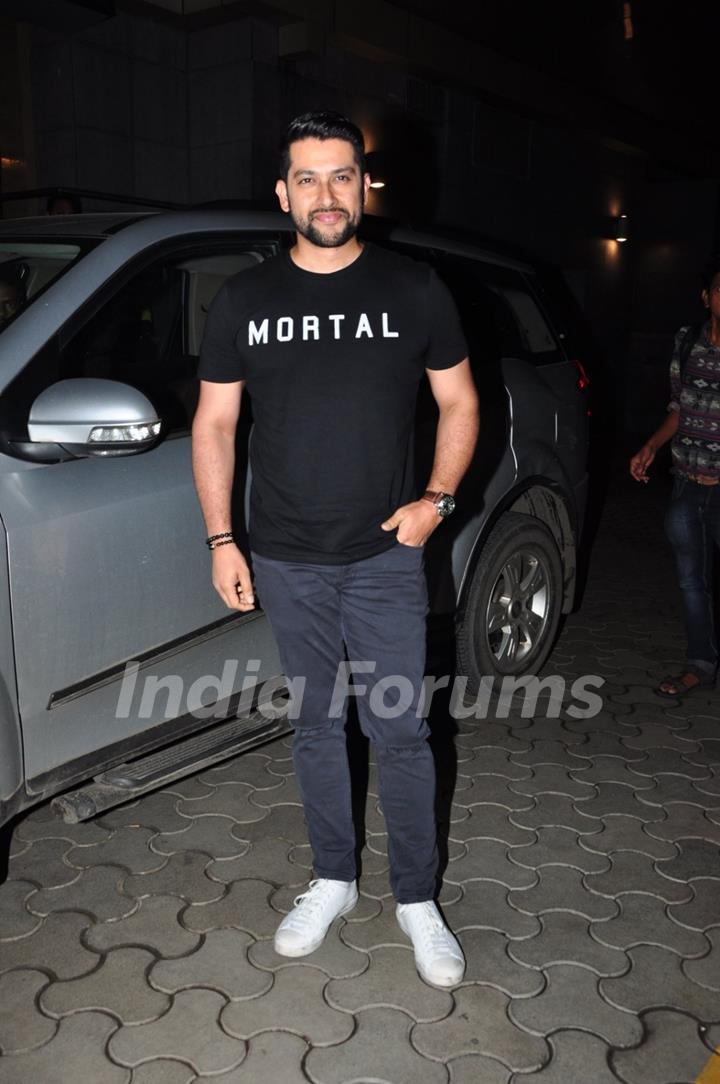 Aftab Shivdasani at Premiere of Great Grand Masti