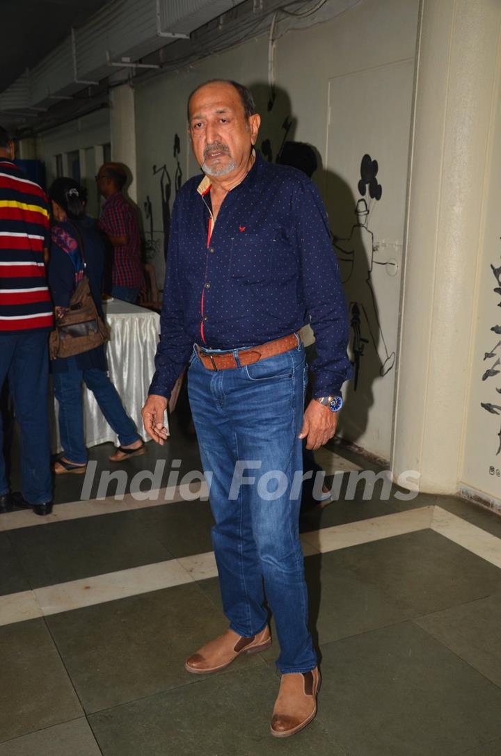 Tinu Anand at Premiere of Satish Kaushik's play Mr and Mrs Murarilal