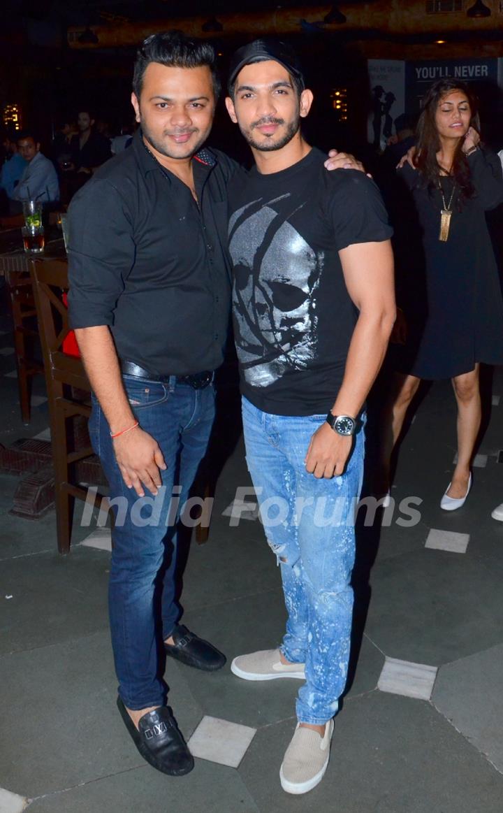 Arjun Bijlani and Gaurav Parikh at birthday celebration of Kunal Verma at R- ADDA