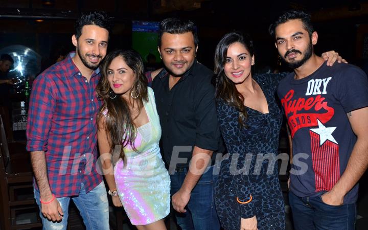 Puja Banerjee and Shraddha Arya and at birthday celebration of Kunal Verma at R- ADDA