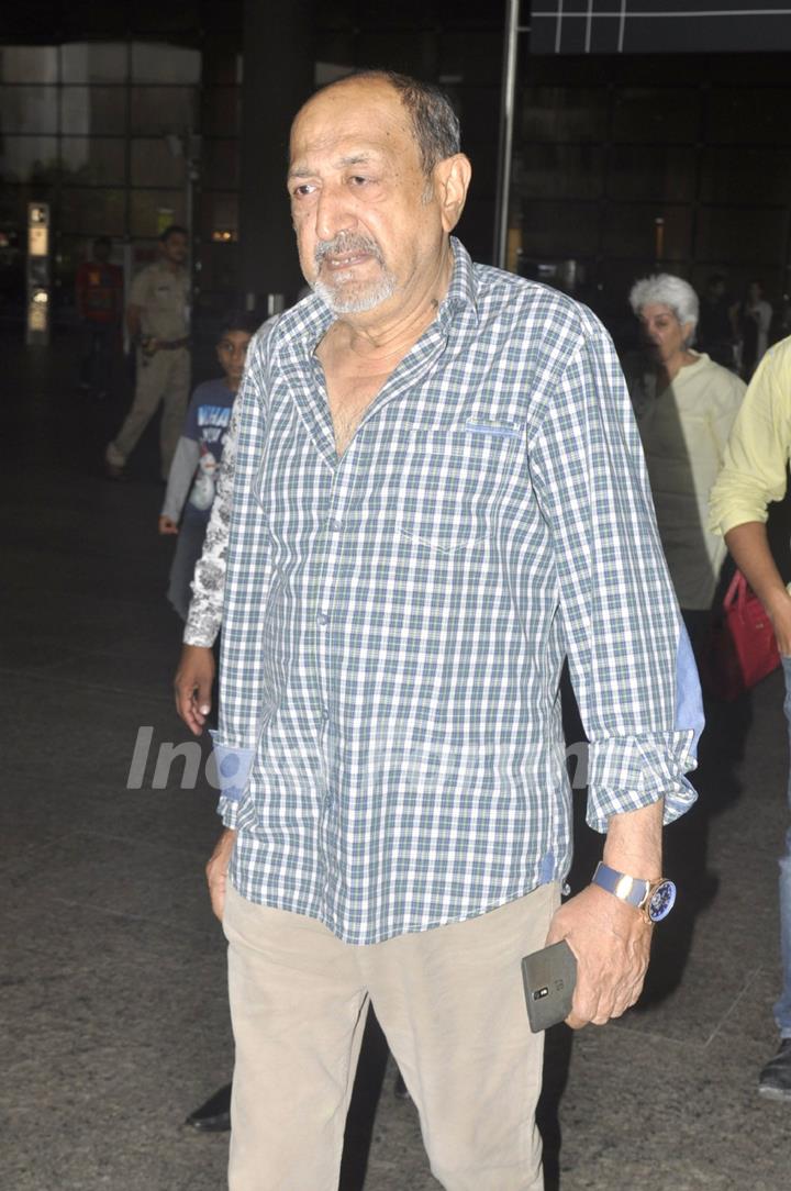 Tinu Anand spotted at airport!