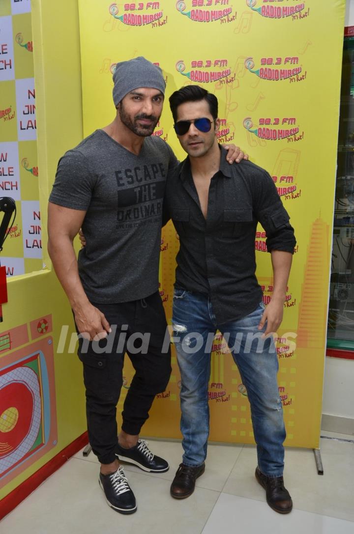 John Abraham and Varun Dhawan promotes 'Dishoom' at Radio Mirchi