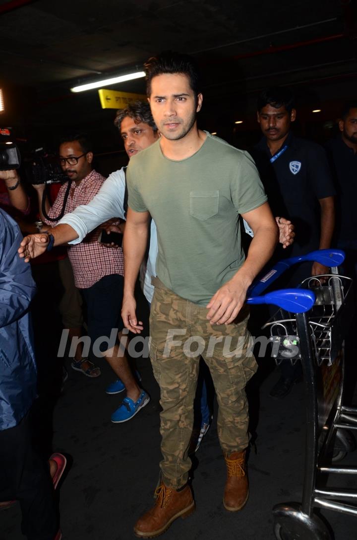 Varun Dhawan spotted at airport