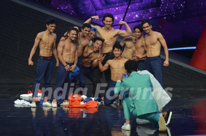 Tiger Shroff Promotes 'A Flying Jatt' on Dance +