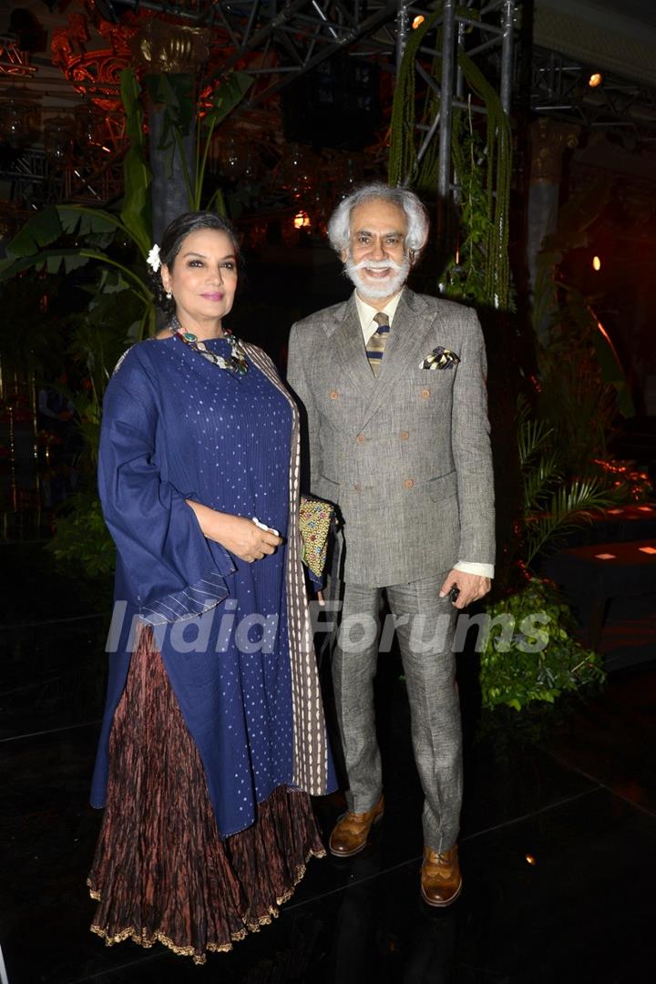 Shabana Azmi at Manish Malhotra's Fashion Show