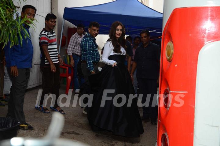 Kareena Kapoor snapped at Mehboob Studios