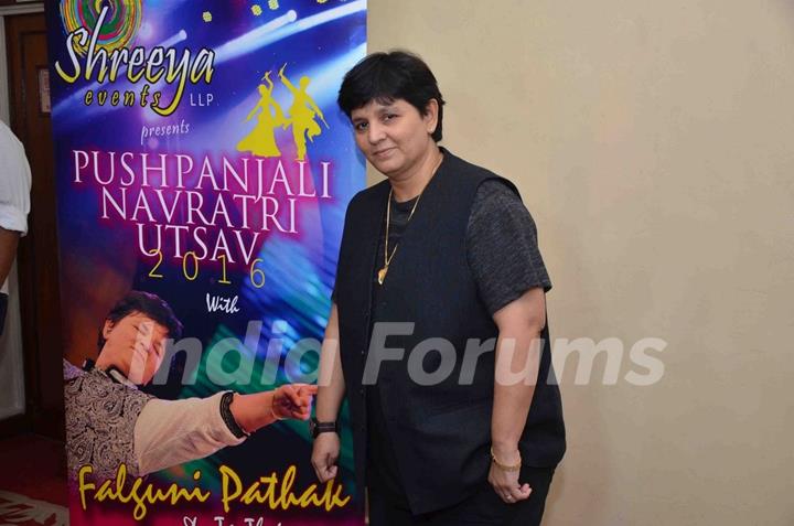 &#8203;Press Meeet with Falguni Pathak at Ambassador Hotel