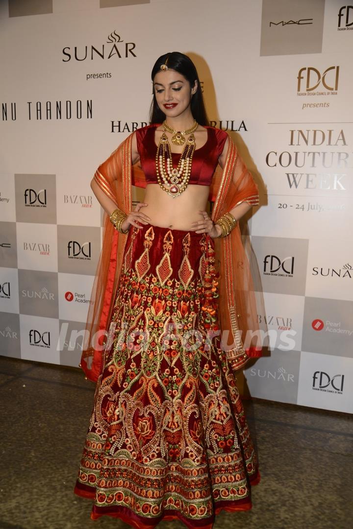 Divya Khosla at Day 3 of FDCI India Couture Week