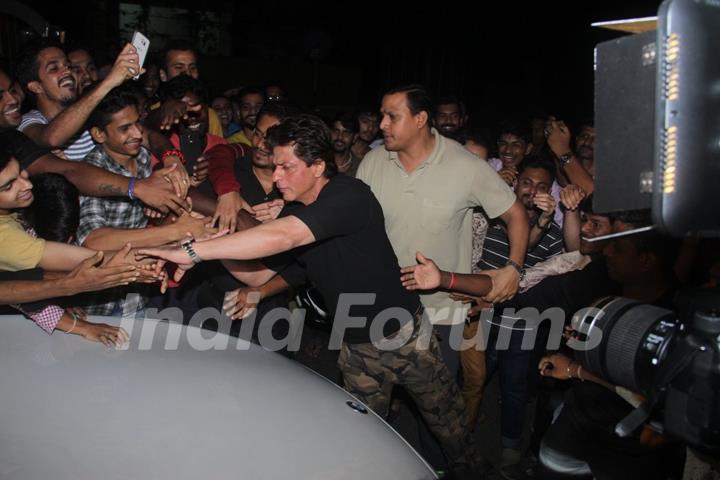 Shah Rukh Khan at Jitesh Pillai's Bday Bash!