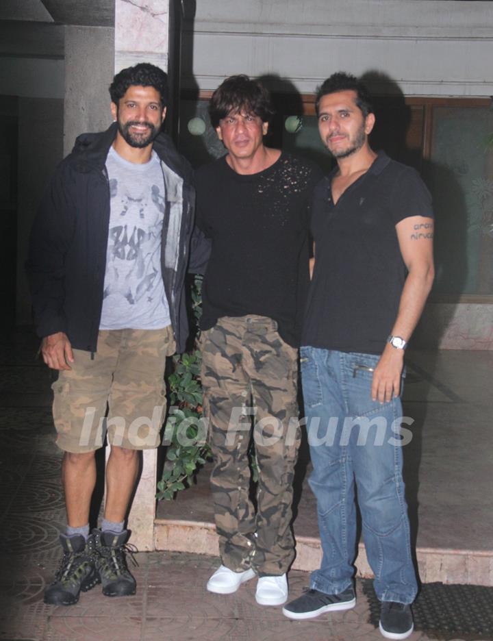 Ritesh Sidhwani, Farhan Akhtar and Shah Rukh Khan snapped at Excel office