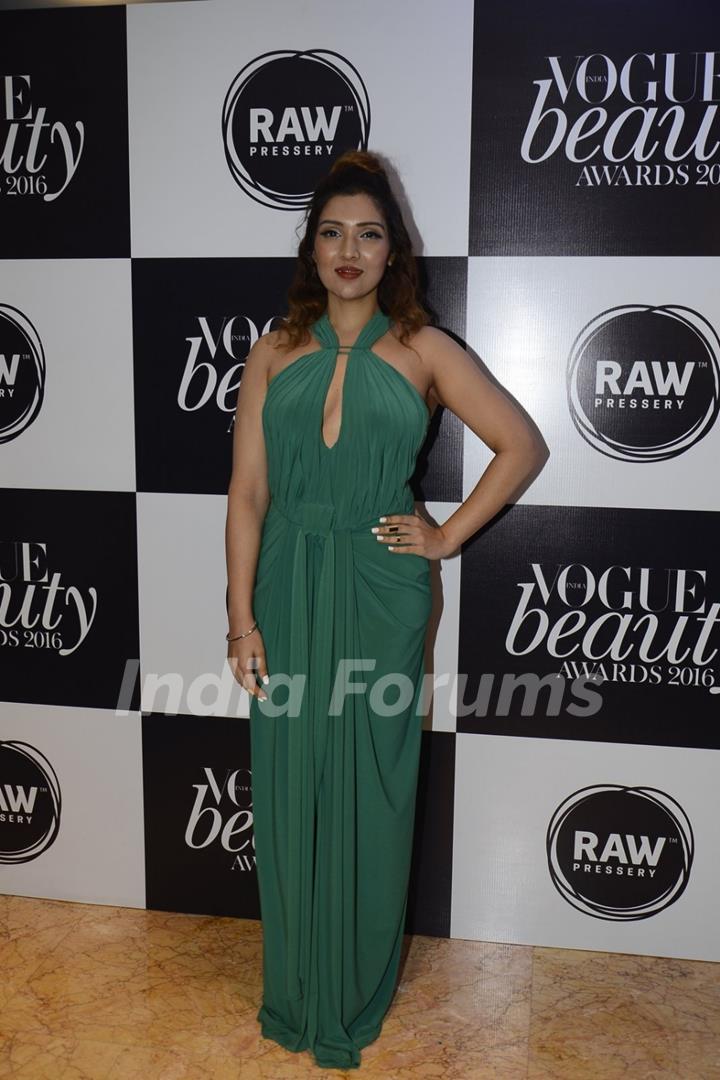 Tina Ahuja at Vogue Beauty Awards 2016