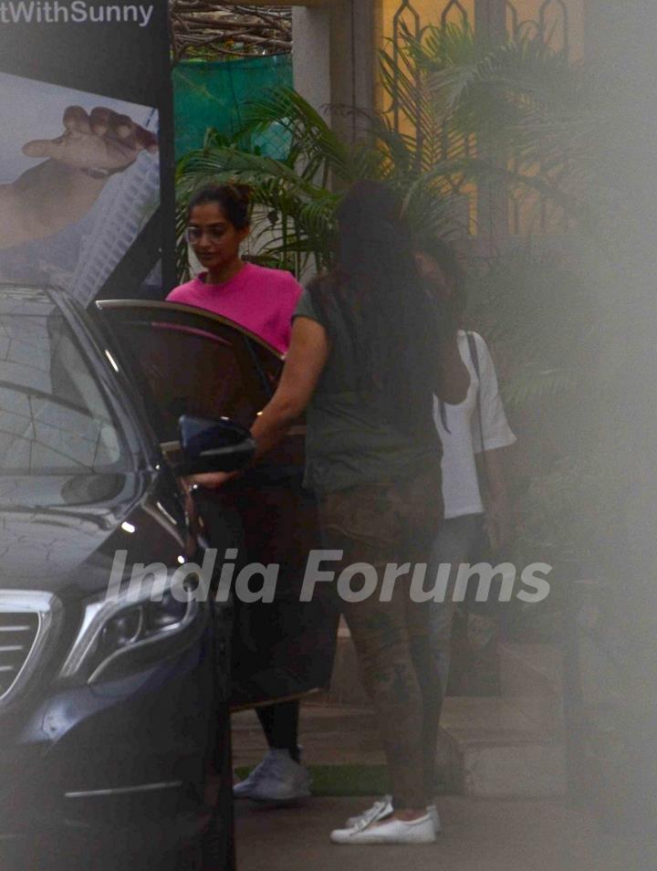 Sonam Kapoor snapped at a recording studio in juhu