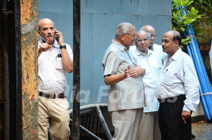 Sooraj Barjatya at Funeral of Rajat Barjatya