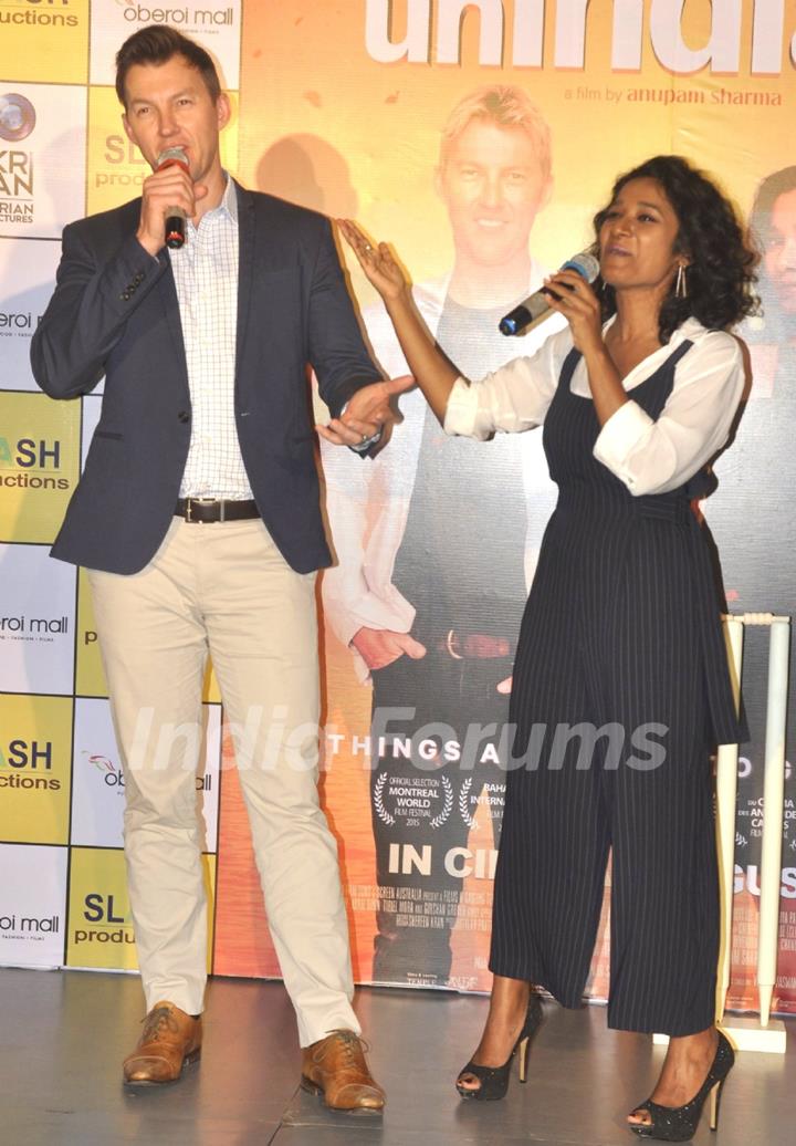 Brett Lee and Tannishtha Chatterjee Promotes 'Unindian' at Oberoi Mall