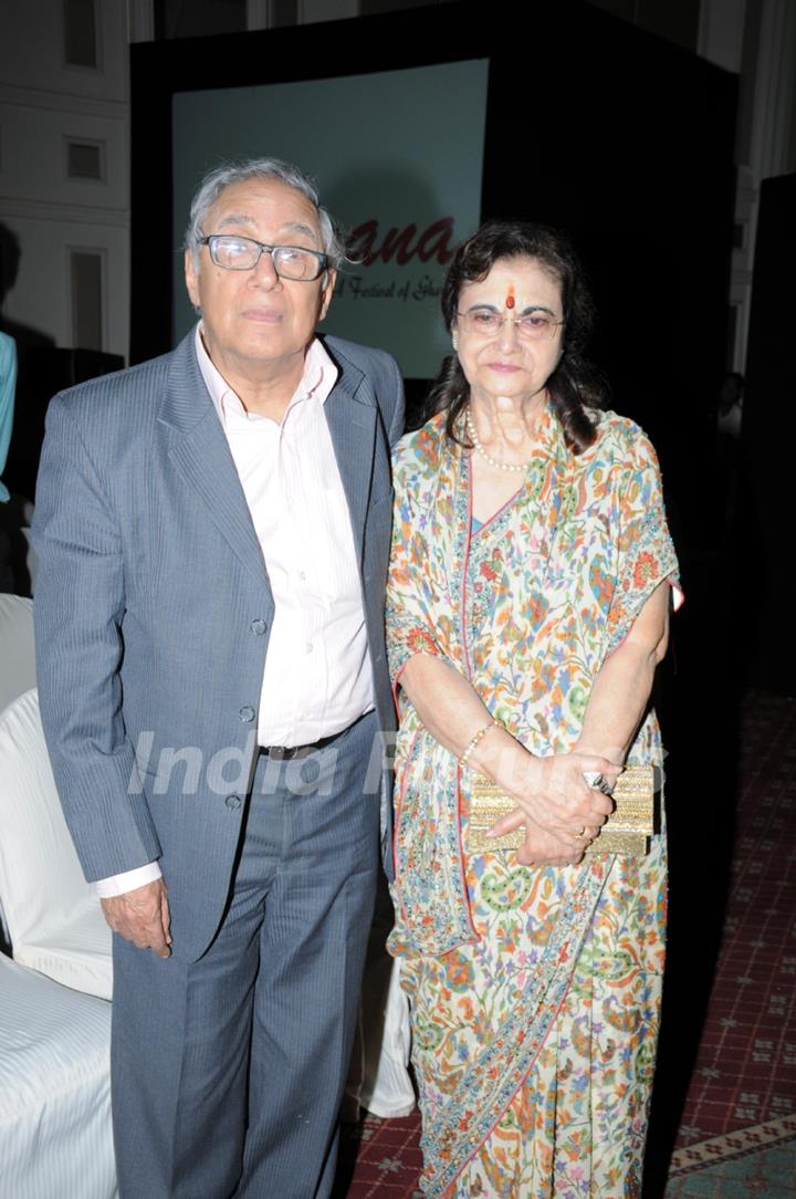 Y. Sapru and Rekha Sapru at Khazana Ghazal Festival 2016