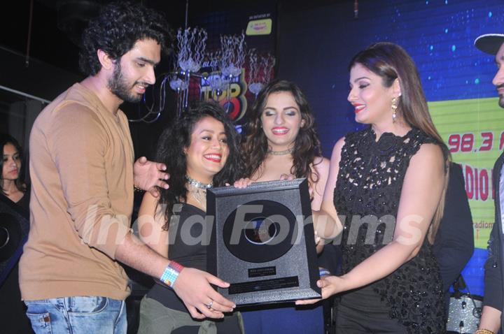 Raveena Tandon, Neha Kakkar and Amaal Mallik at Mirchi Jubilee Nights