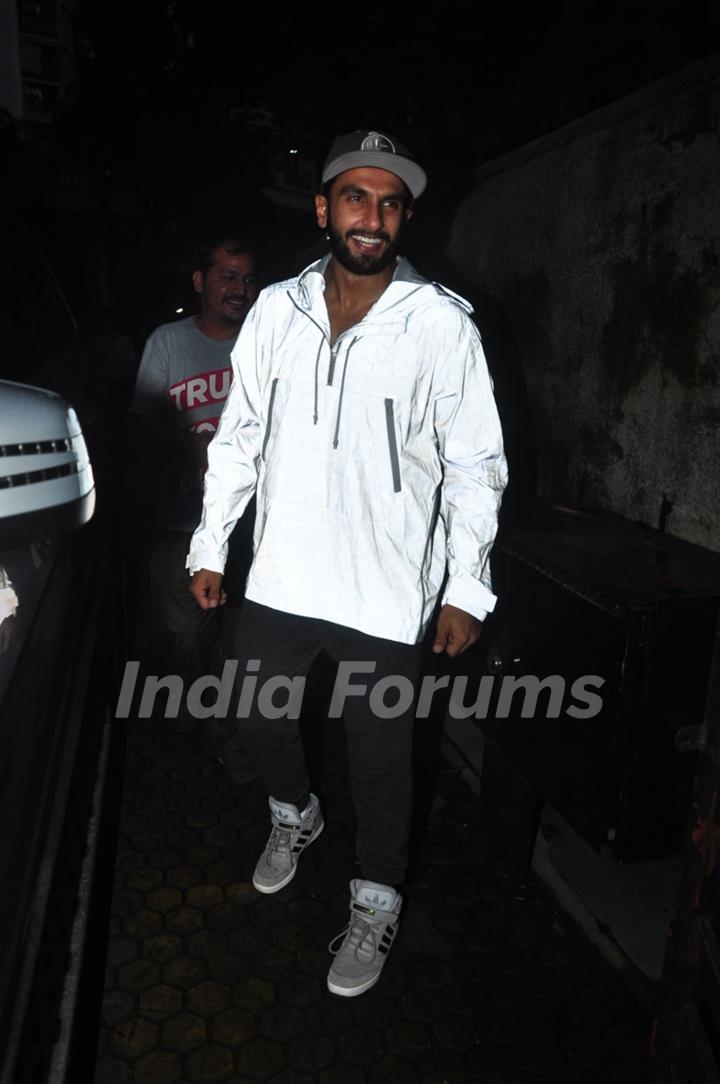 Ranveer Singh snapped in anti-pap jacket