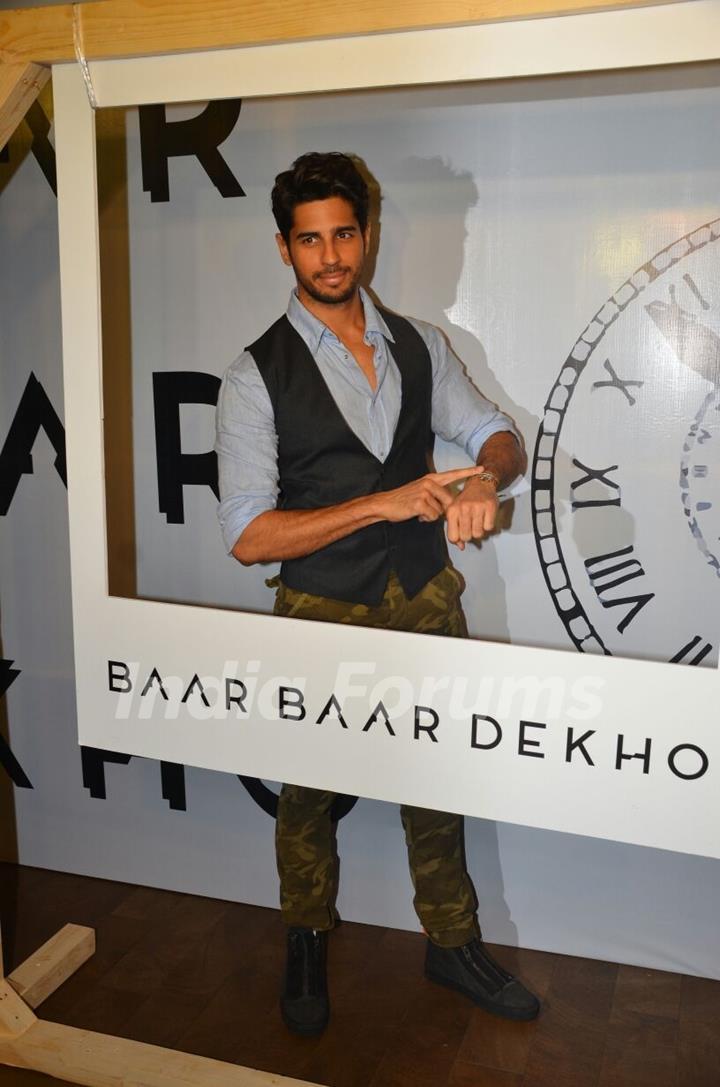 Sidharth Malhotra at the special screening of trailor of 'Bar Bar Dekho'