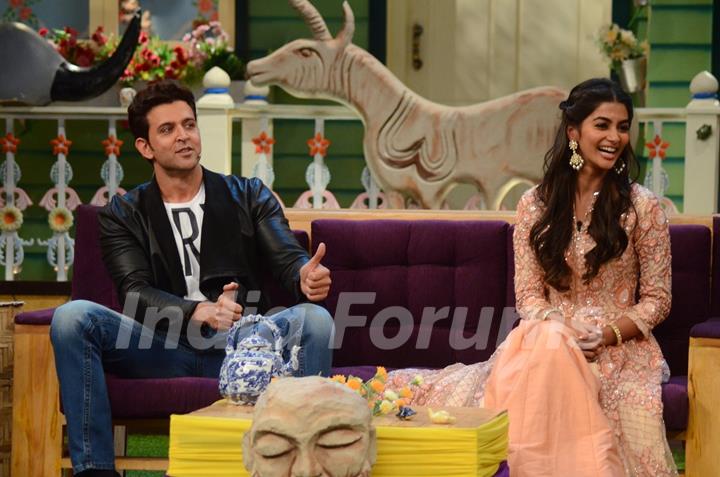 Hrithik Roshan and Pooja Hegde Promotes 'Mohenjo Daro' on sets of The Kapil Sharma Show