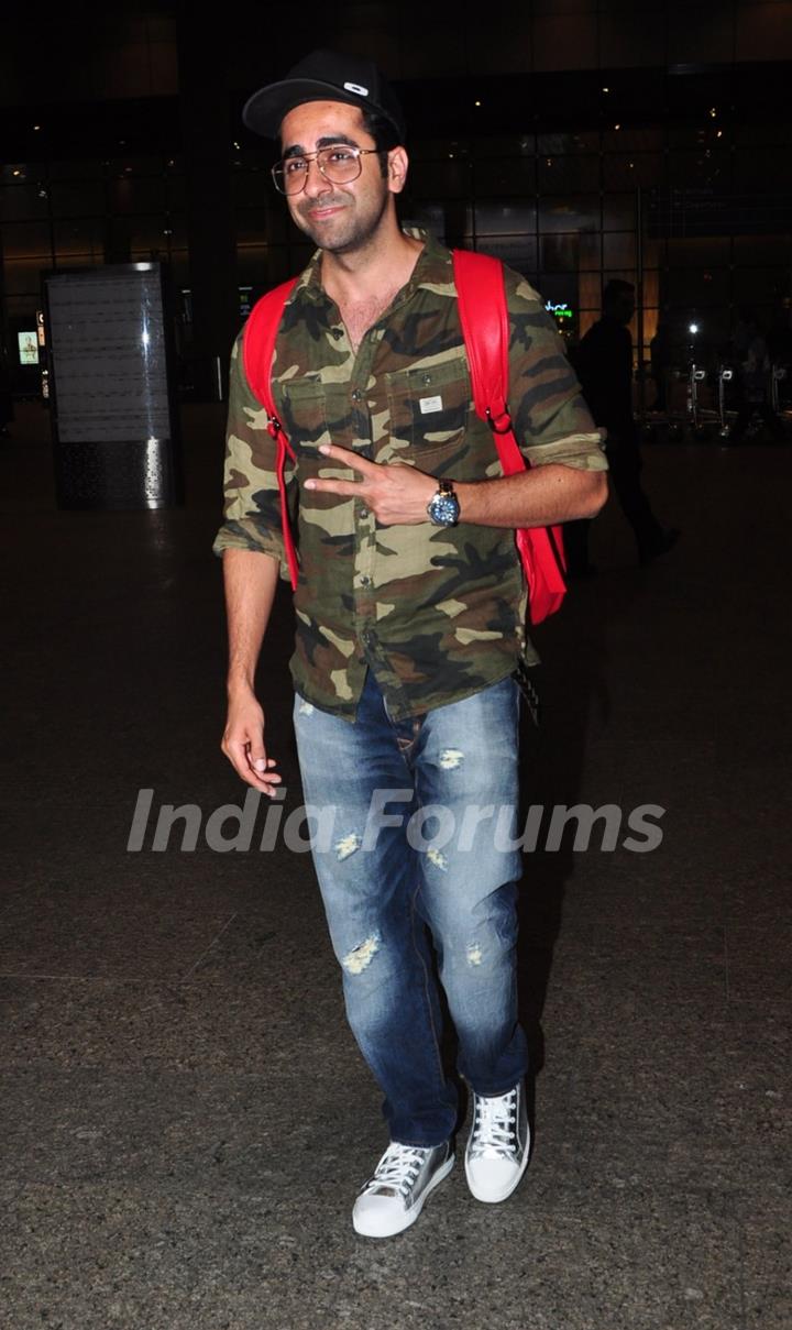 Ayushmann Khurrana snapped at airport