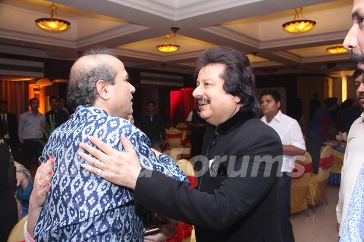 Pankaj Udhas at Suresh Wadkar's Birthday Bash!