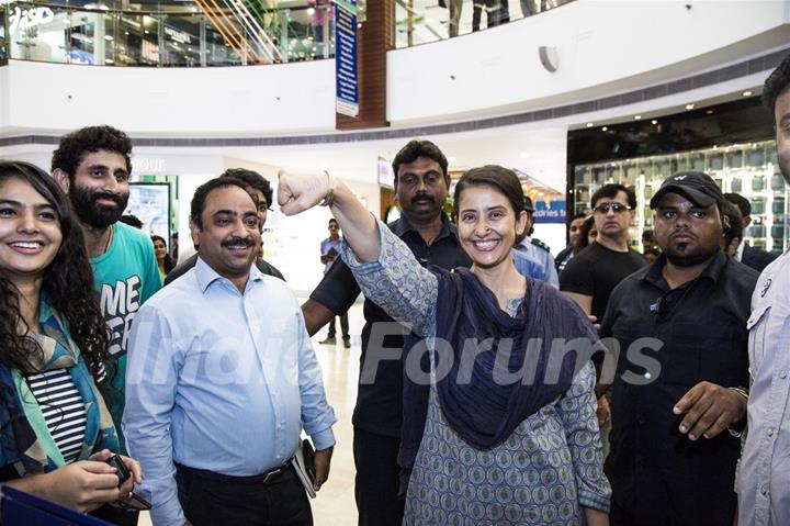 MANISHA KOIRALA SUPPORTS PROUD TO BE INDIAN CAMPAIGN AT SELECT CITYWALK