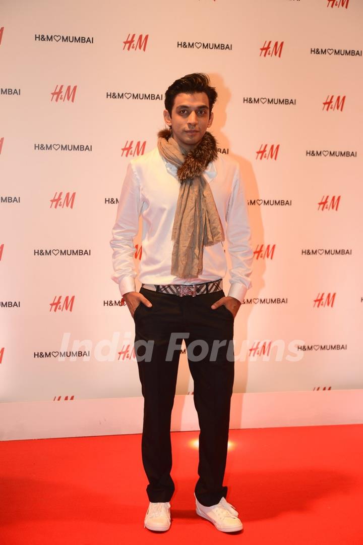 Celeb at Launch of Hennes and Mauritz store in Mumbai