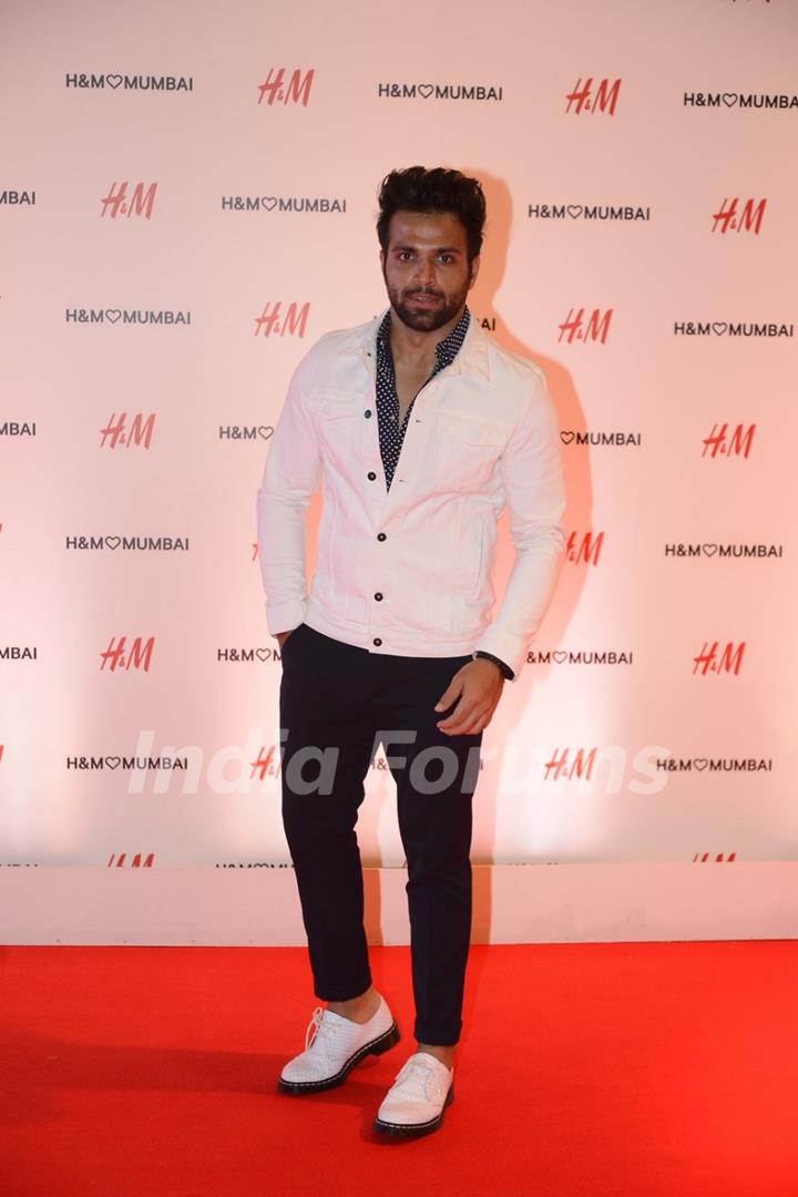Rithvik Dhanjani at Launch of Hennes and Mauritz store in Mumbai