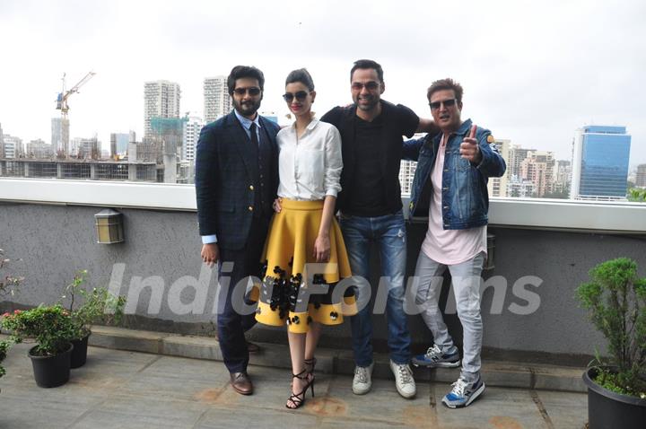 Jimmy Shergill, Diana Penty, Abhay Deol and Ali Fazal at Photo shoot of team 'Happy Bhag Jayegi'