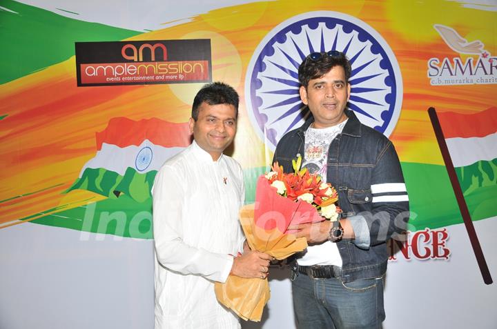 Ravi Kishan and Aneel Murarka at Press meet of short film 'Aur Dekho' about Swachh Bharat