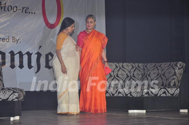 Jaya Bachchan at Umang fest in NM college