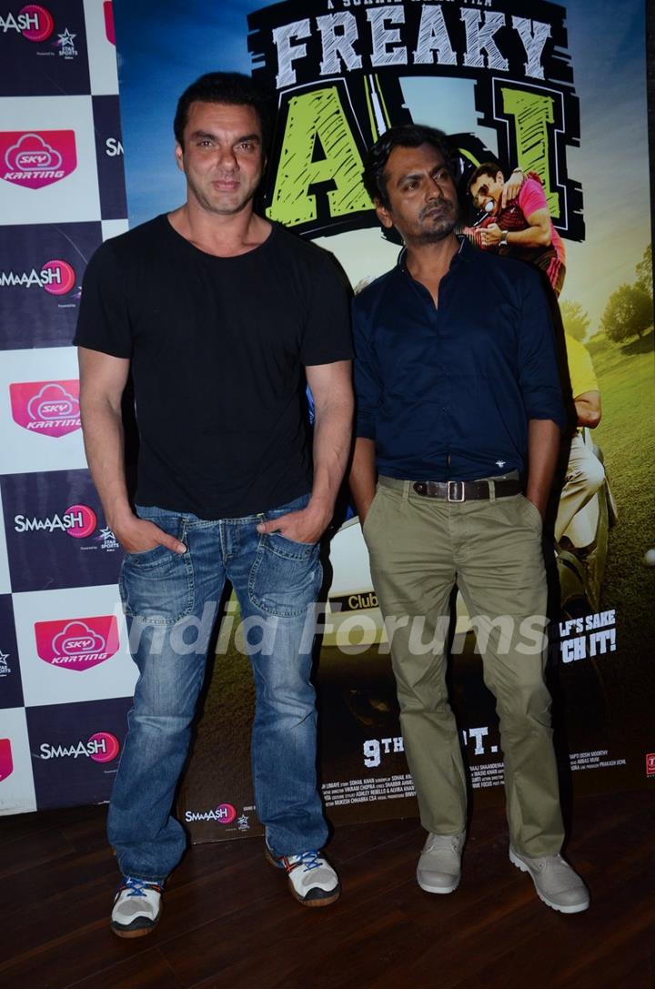 Sohail Khan & Nawazuddin Siddiqui of 'Freaky Ali' at SMAASH