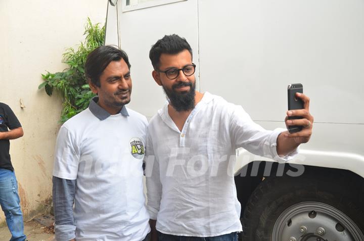 Bejoy Nambiar and Nawazuddin Siddiqui at Promotion of 'Freaky Ali'