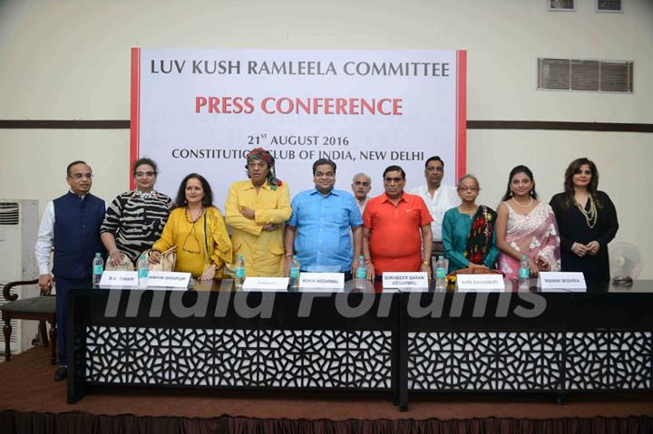 Ranjeet, Maninee De Mishra and Himani Shivpuri at Ram Leela Event