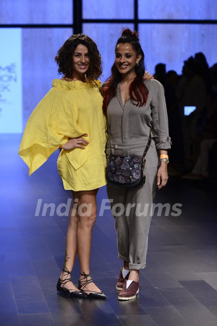 Manasi Scott and Pia Trivedi at Lakme Fashion Week Winter Festive 2016- Day 1