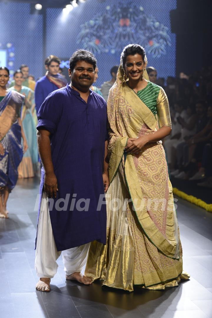 Mugdha Godse at Lakme Fashion Week Day 3