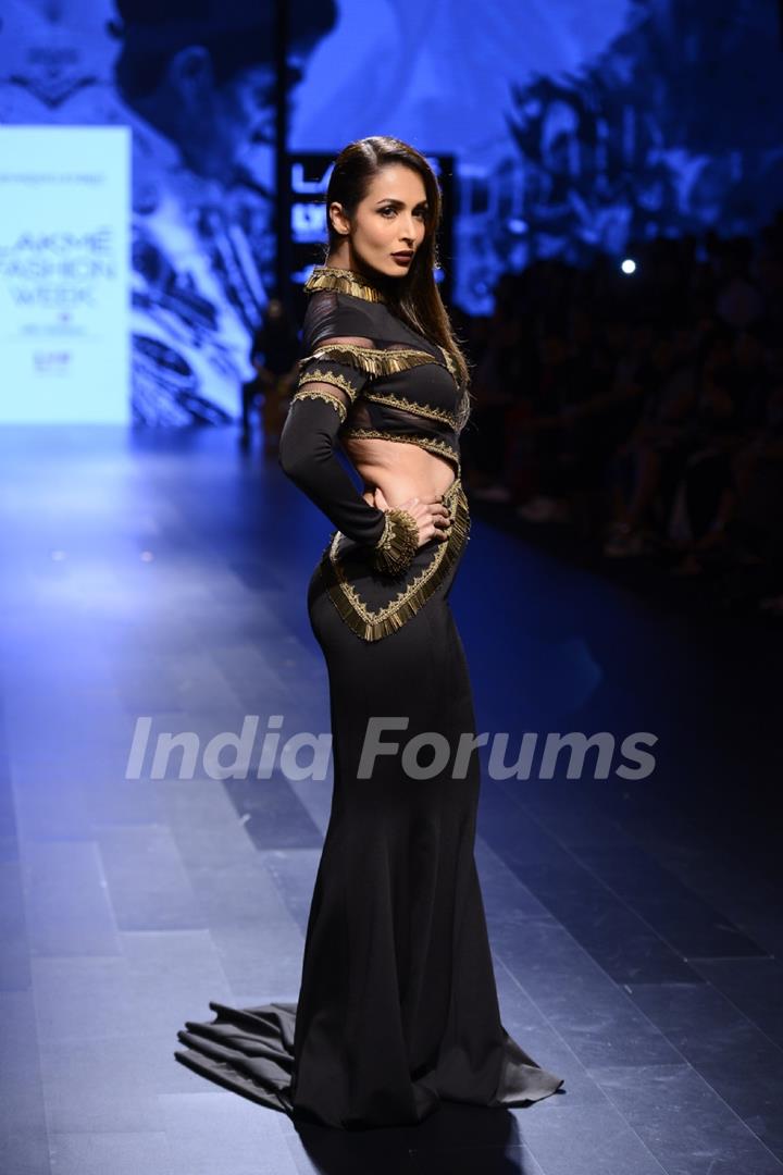 Day 4 - Malaika Arora Khan at Lakme Fashion Show 2016