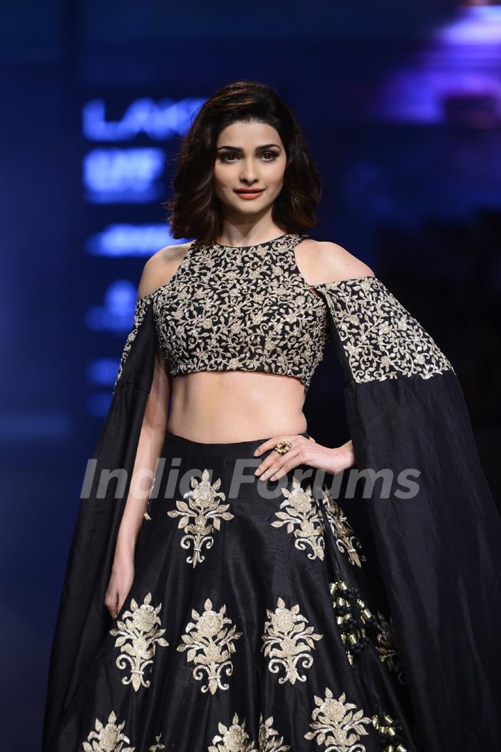 Day 5 - Prachi Desai walks the ramp at Lakme Fashion Show 2016