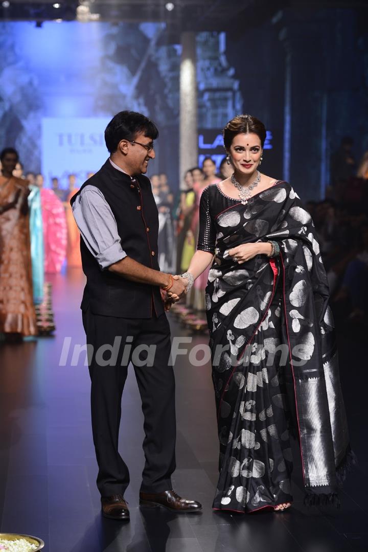 Day 5 - Dia Mirza walks the ramp at Lakme Fashion Show 2016