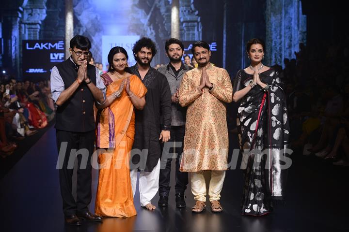 Day 5 - Dia Mirza walks the ramp at Lakme Fashion Show 2016