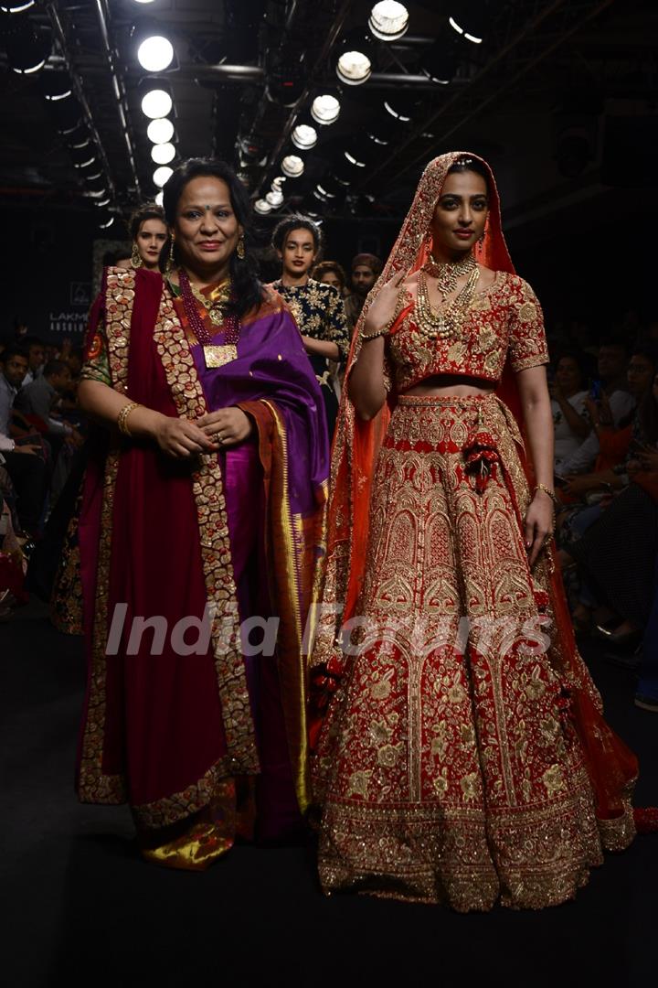 Day 5 - Radhika Apte walks the ramp at Lakme Fashion Show 2016